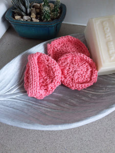 Hand knitted cotton face scrubbie