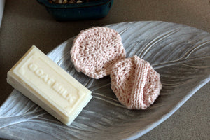 Hand knitted cotton face scrubbie